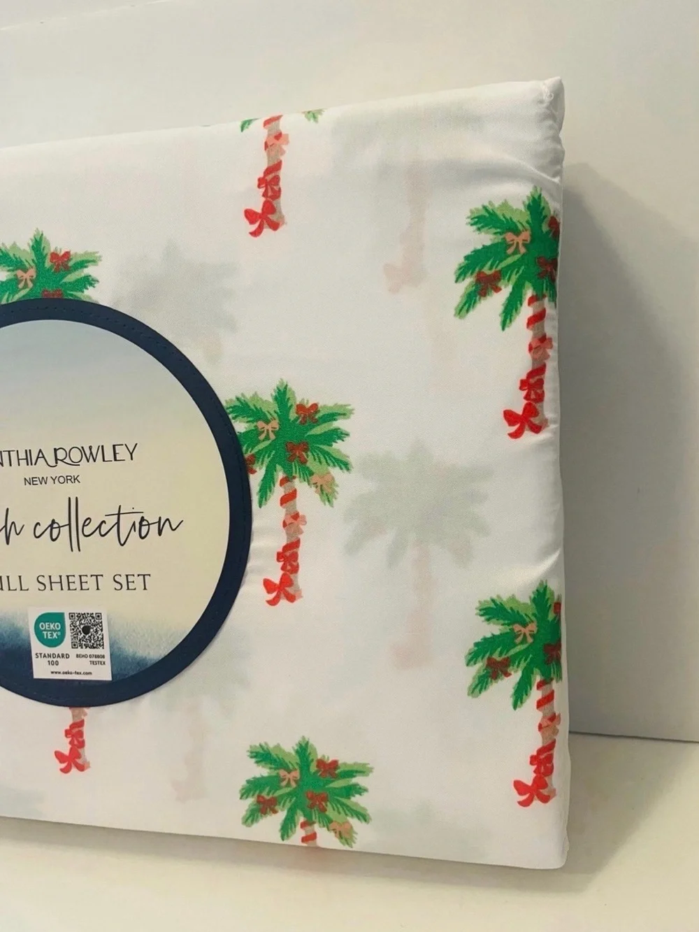 Cynthia Rowley Beach Collection Full Size Sheet Set Bows on Palm Trees